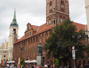 Toruń stare miasto zwiedzanie kamperem