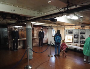 Dar Pomorza wnętrze statku muzeum Gdynia