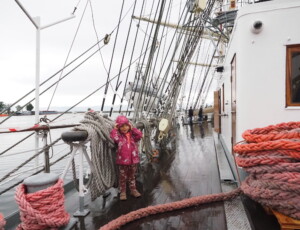 Dar Pomorza detale statku pokład Gdynia